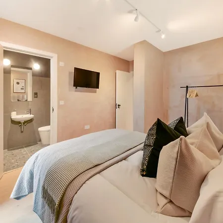 Beautiful Flat In Hipster Hackney Very Spacious! Londen Buitenkant foto